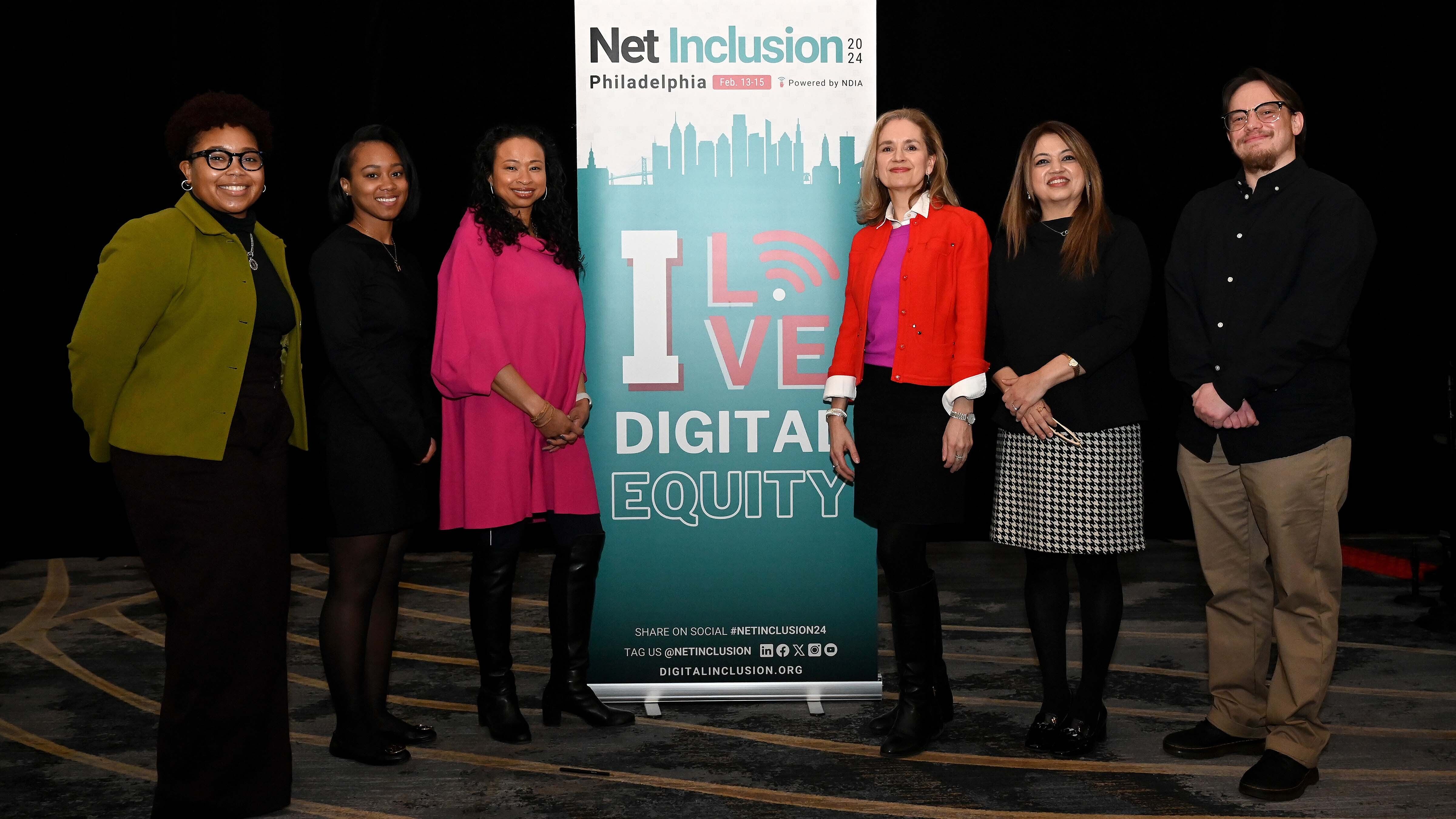Dalila Wilson-Scott, EVP & Chief Diversity Officer of Comcast Corp., (center left) and five of Comcast’s Project UP partners shared the stage at Net Inclusion.